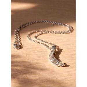 Hiatus | Handmade Moonbeam Silver Necklace